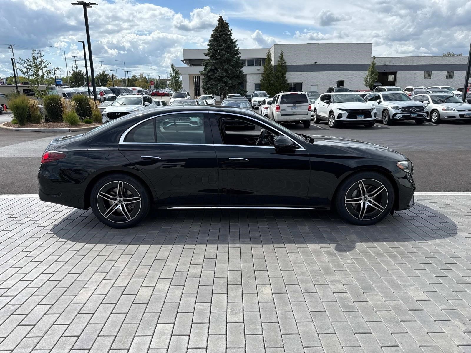 2026 MERCEDES-BENZ E-CLASS - Image 5