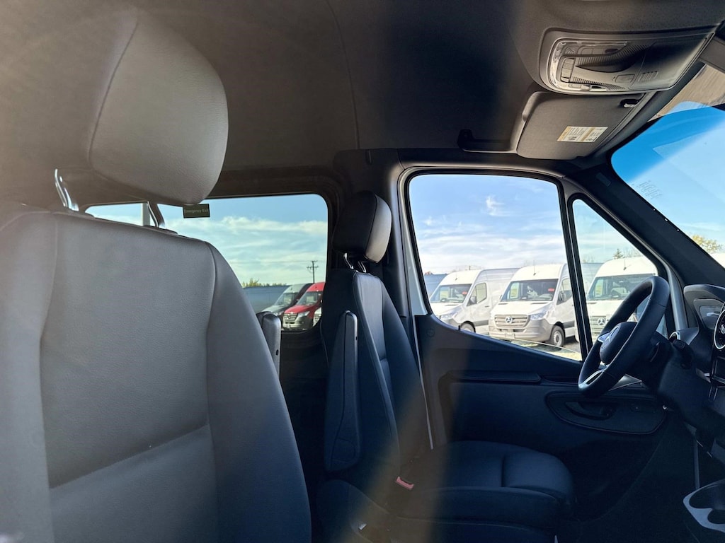 New 2025 Mercedes-Benz Sprinter 2500 Standard Roof 4-Cyl Diesel HO Van Passenger Van