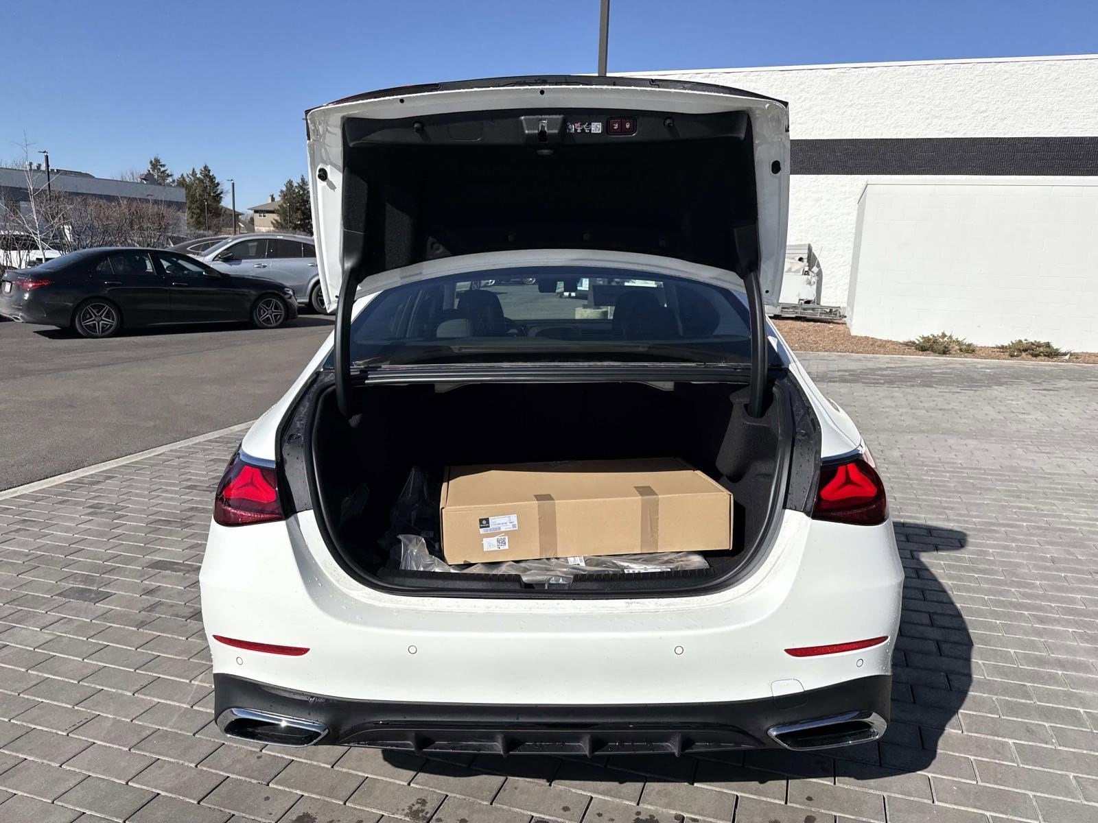 2026 MERCEDES-BENZ E-CLASS - Image 9