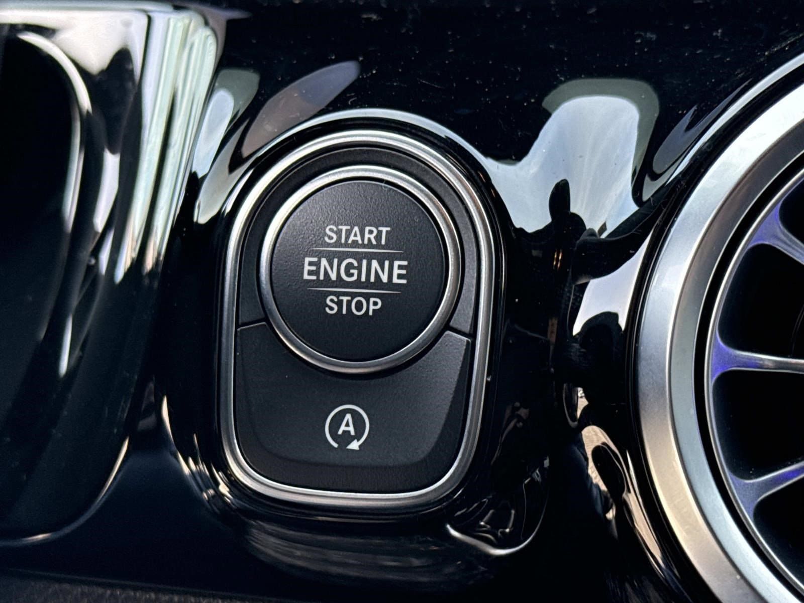 2026 MERCEDES-BENZ GLA-CLASS - Image 34