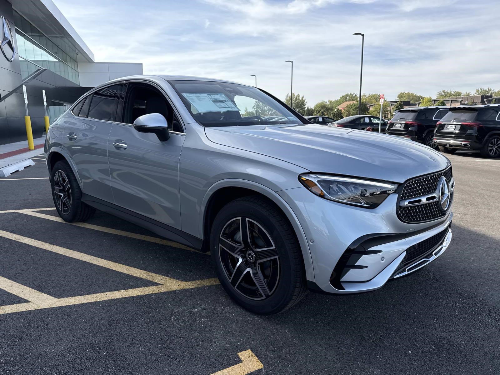 2026 Mercedes Benz GLC 300 4MATIC Coupe photo 4