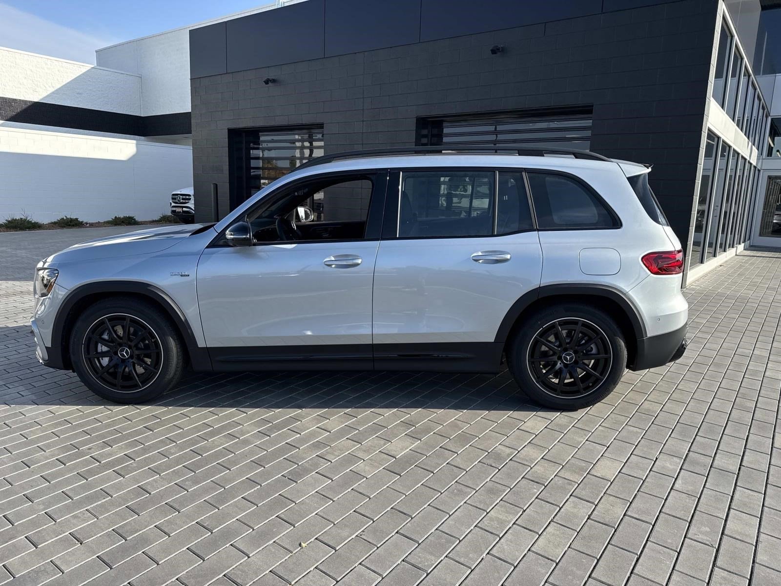 2026 MERCEDES-BENZ GLB-CLASS - Image 9