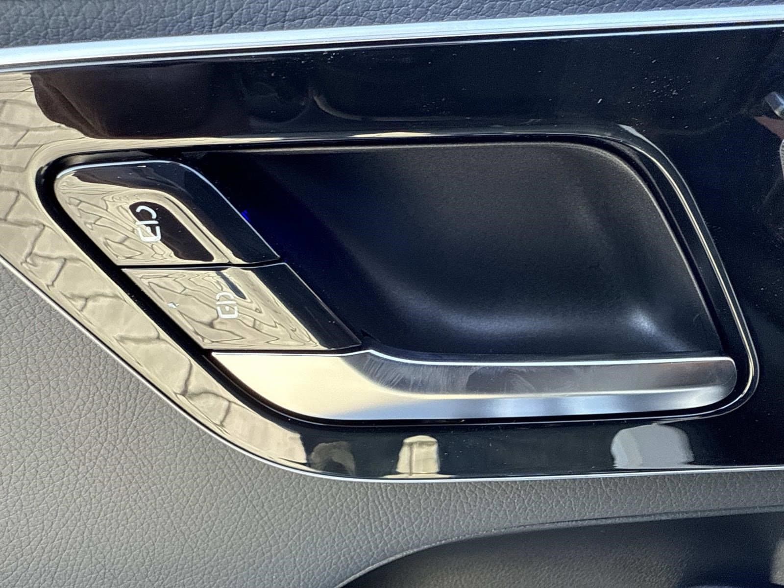 2026 MERCEDES-BENZ GLC-CLASS - Image 21