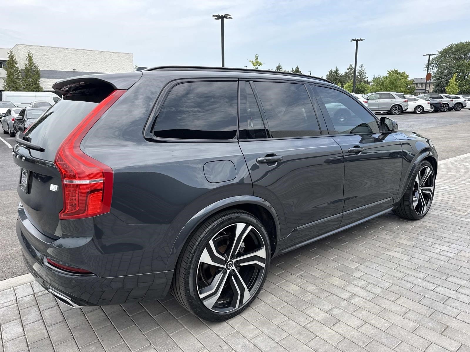 2021 Volvo XC90 R-Design - Photo 8