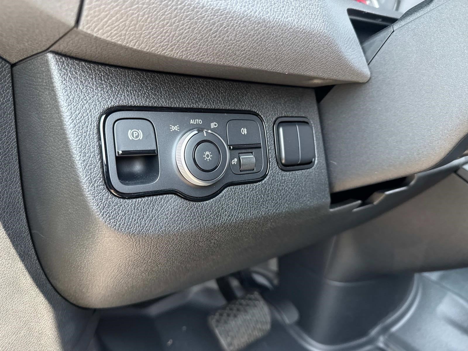 2025 MERCEDES-BENZ SPRINTER - Image 21