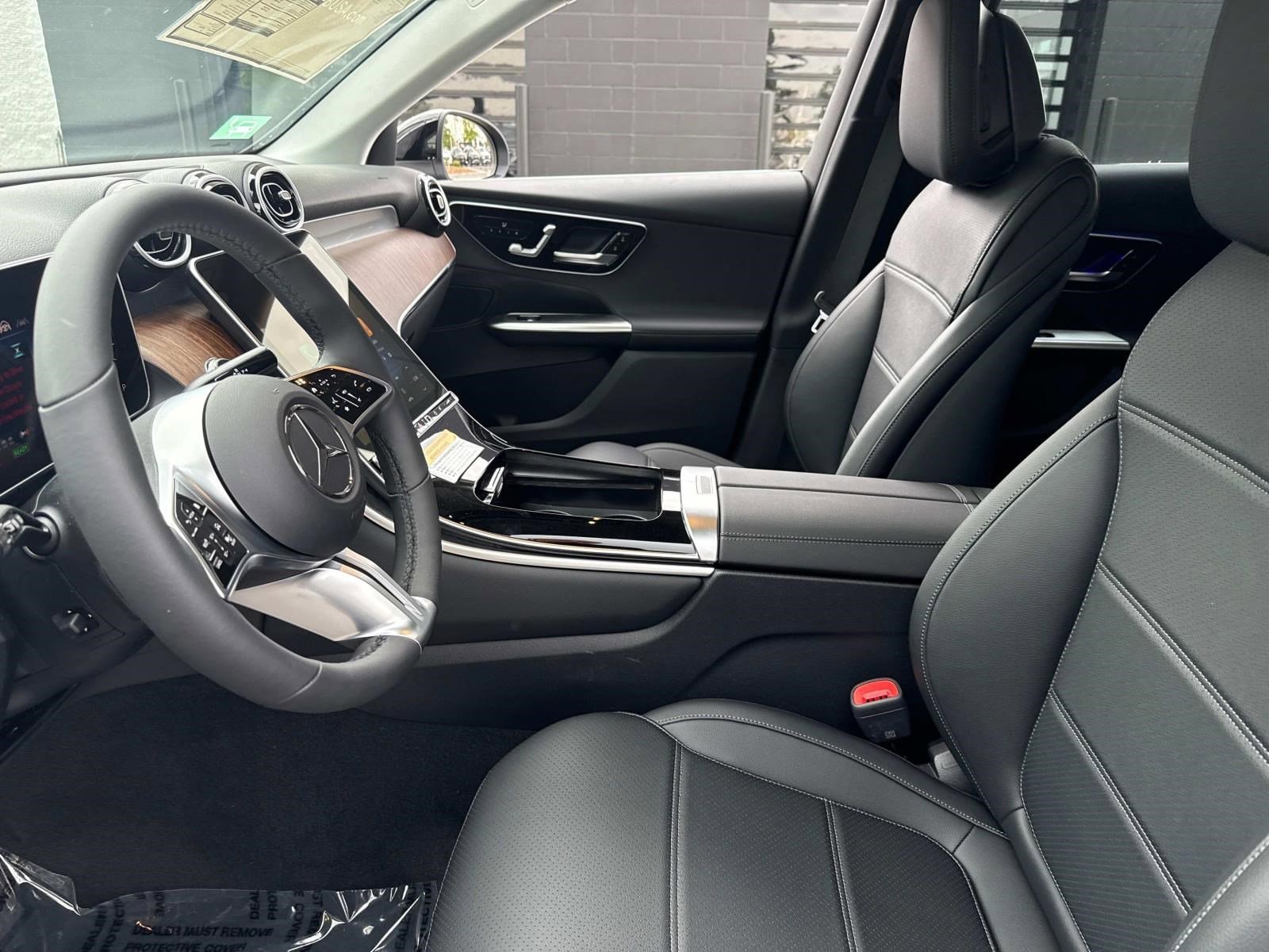 2025 MERCEDES-BENZ GLC-CLASS - Image 28