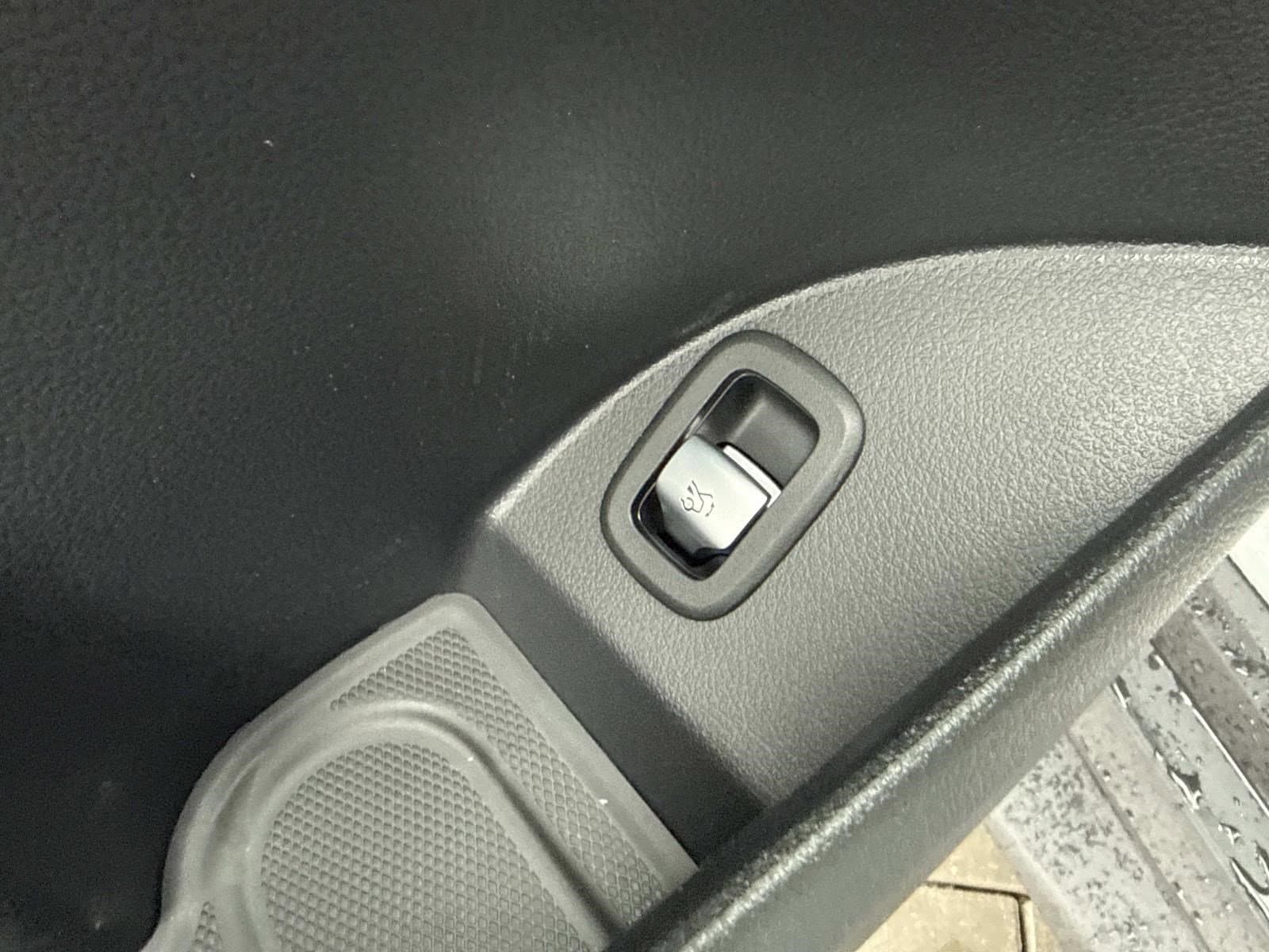 2026 MERCEDES-BENZ GLC-CLASS - Image 27