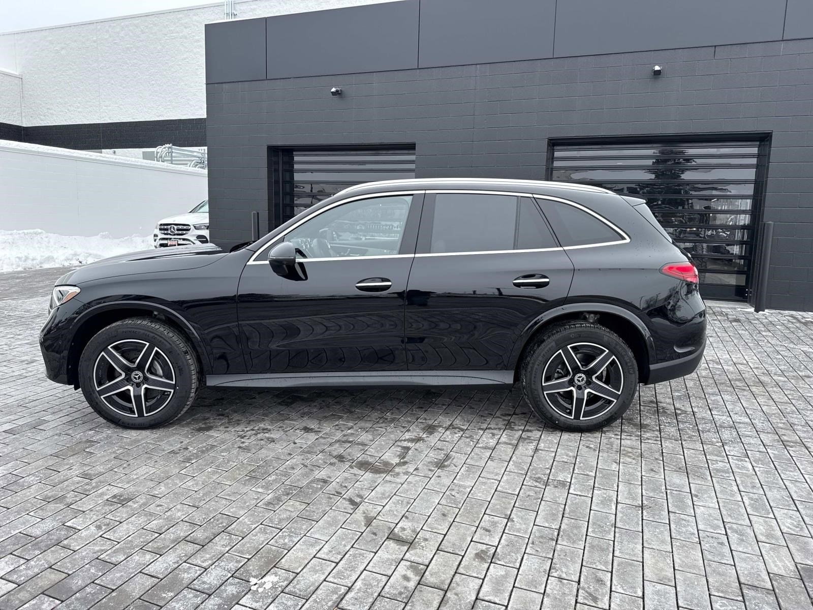 2026 MERCEDES-BENZ GLC-CLASS - Image 11