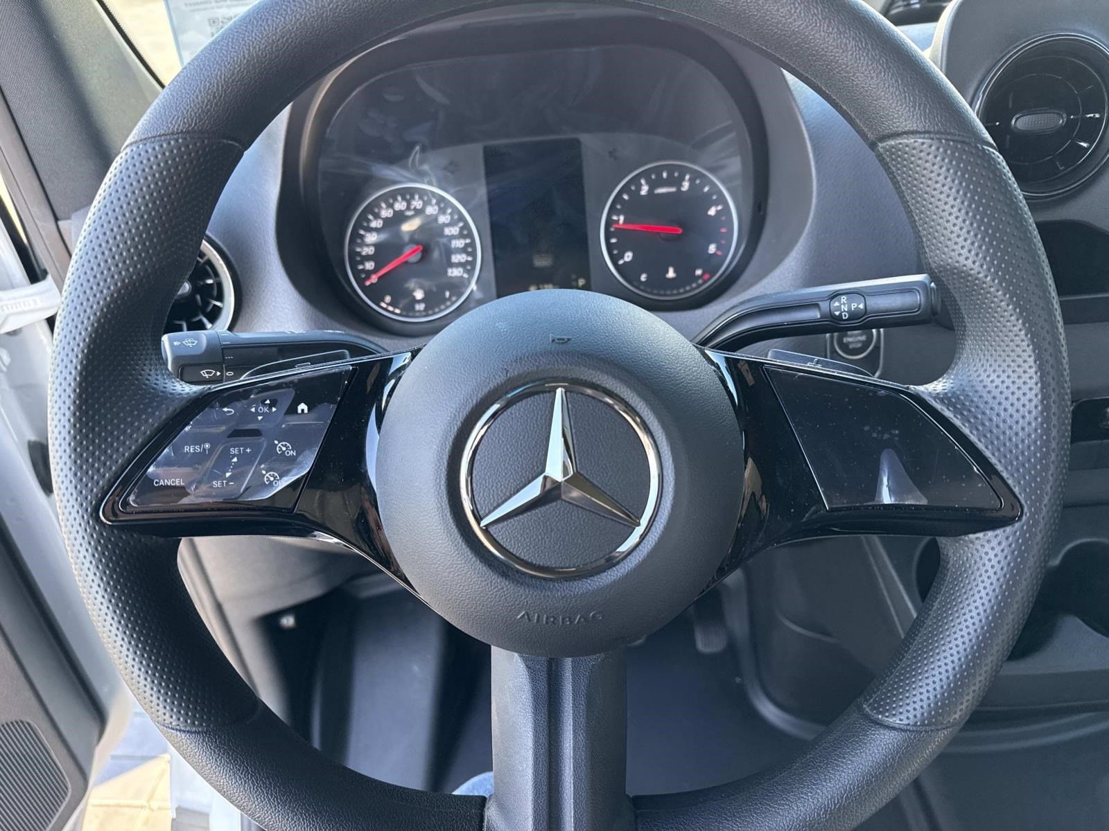 2025 MERCEDES-BENZ SPRINTER - Image 29