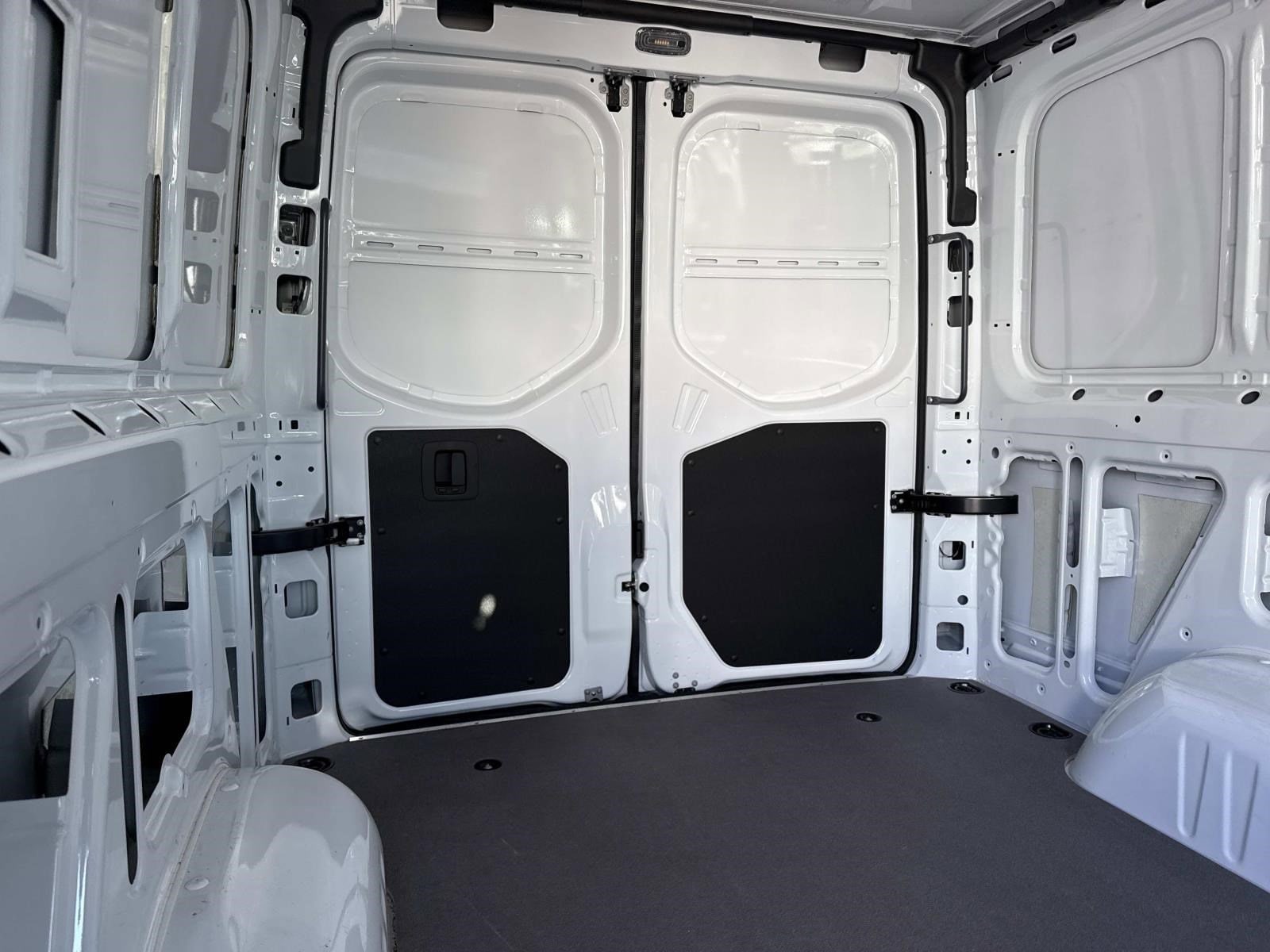 2025 MERCEDES-BENZ SPRINTER - Image 8