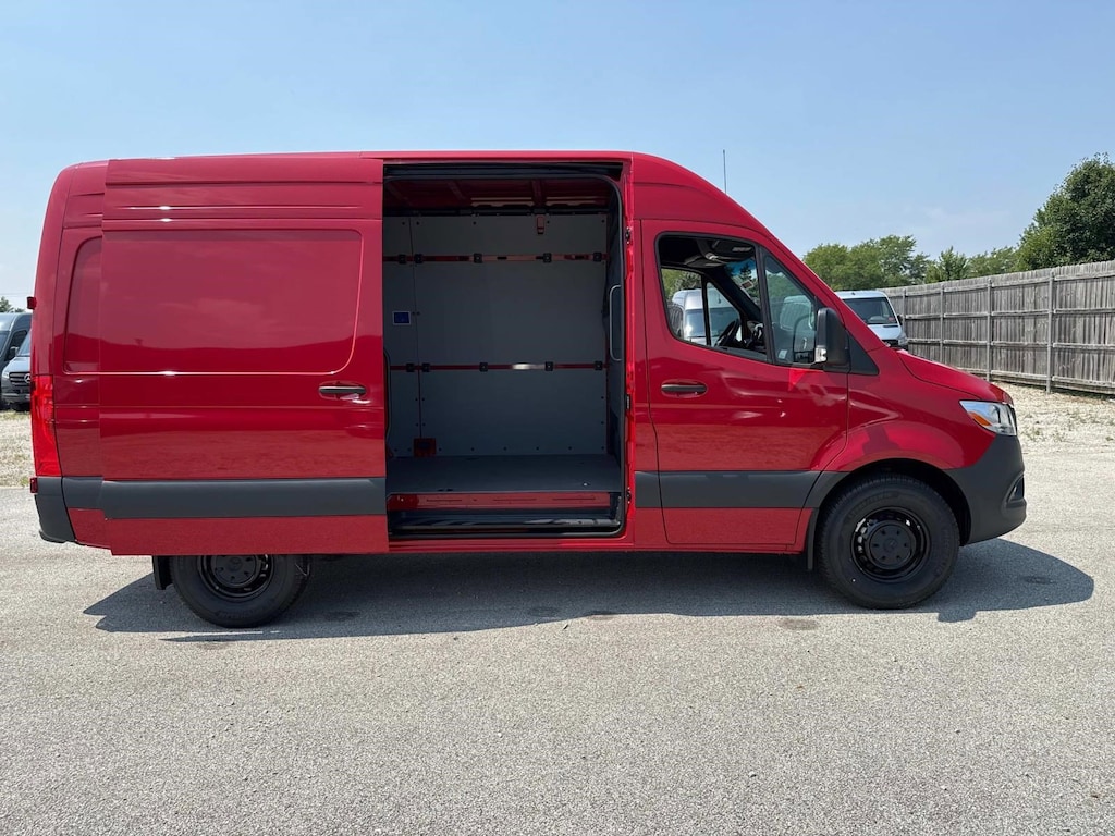 New 2025 Mercedes-Benz Sprinter 2500 Standard Roof 4-Cyl Diesel Van Cargo Van