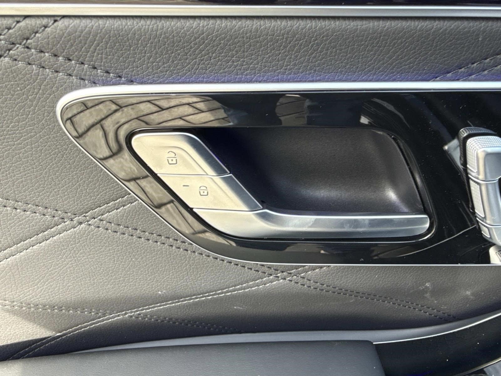 2026 MERCEDES-BENZ S-CLASS - Image 24