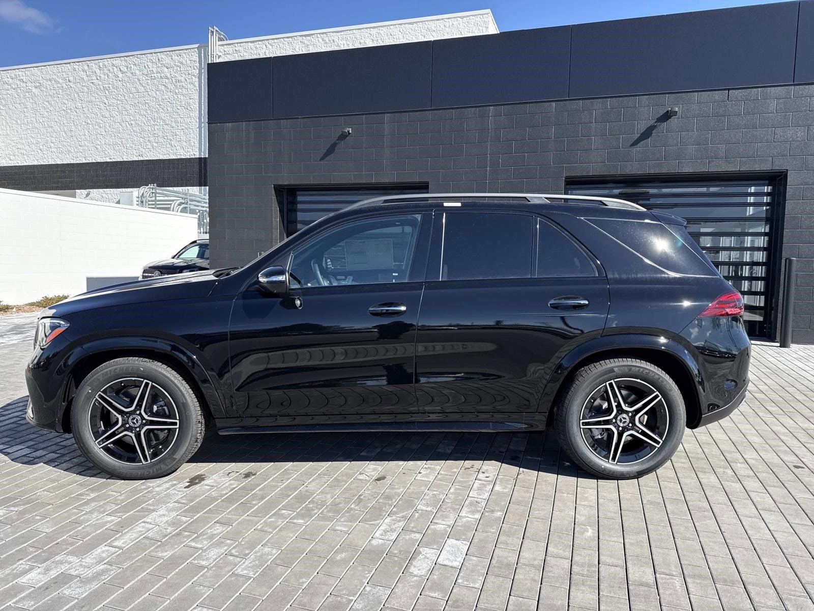 2026 MERCEDES-BENZ GLE-CLASS - Image 2