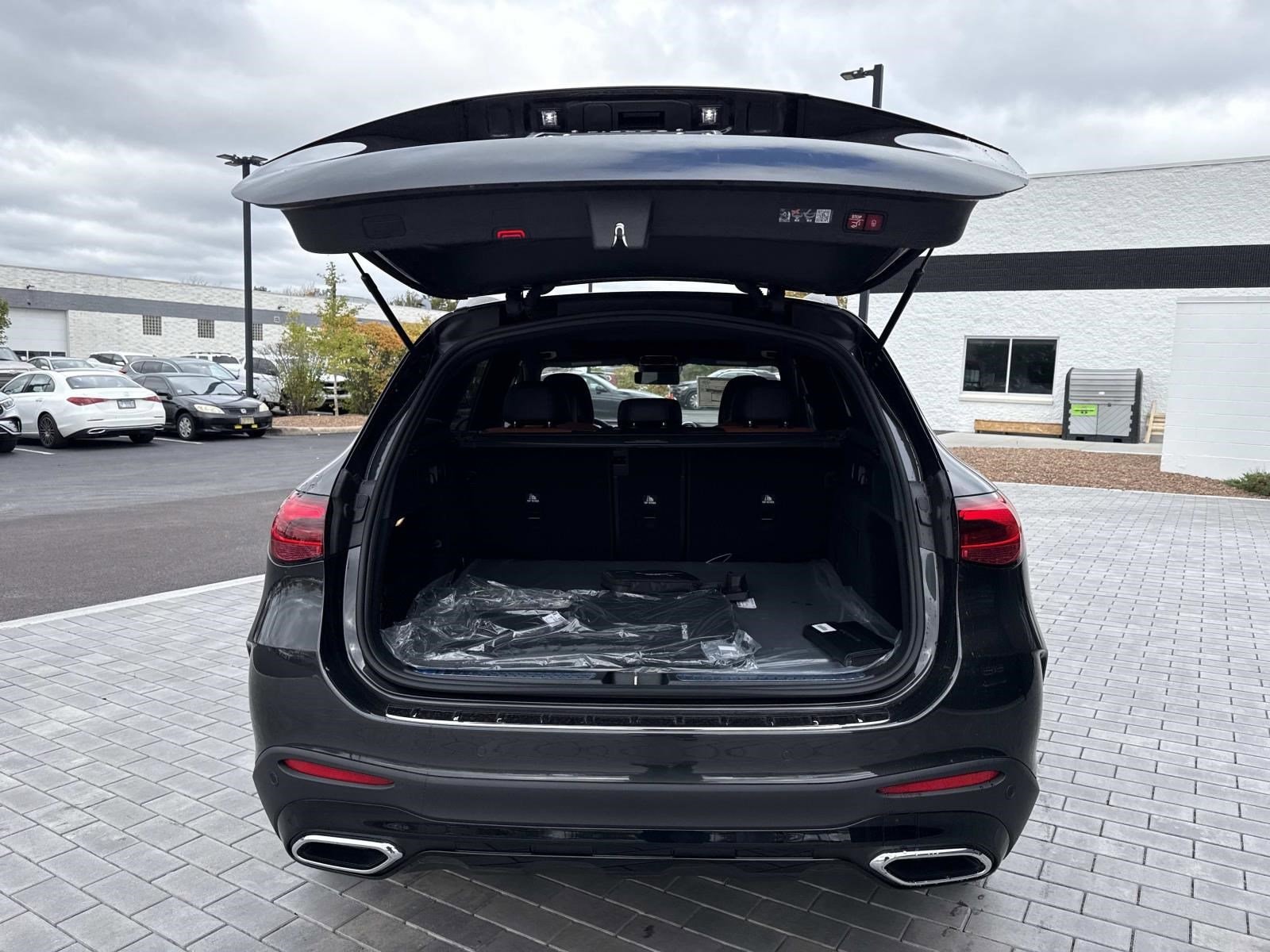 2026 MERCEDES-BENZ GLC-CLASS - Image 12