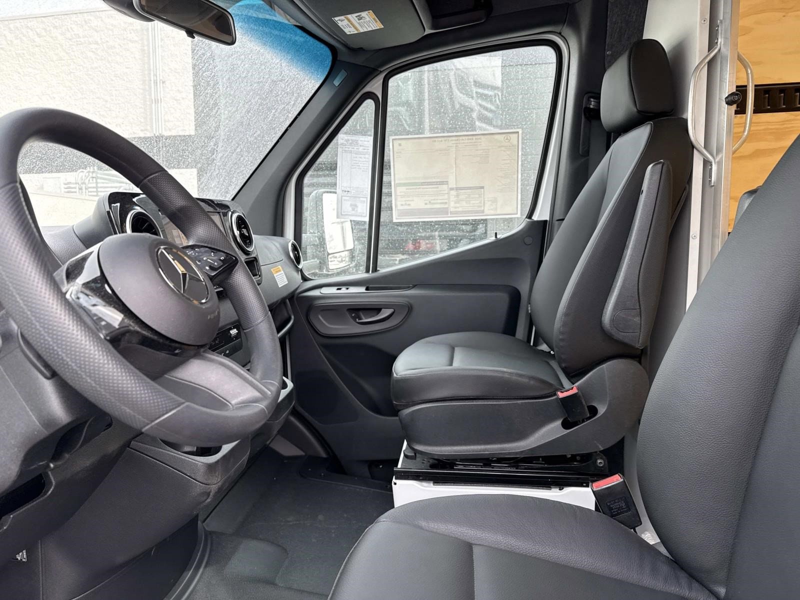 2026 MERCEDES-BENZ SPRINTER - Image 17
