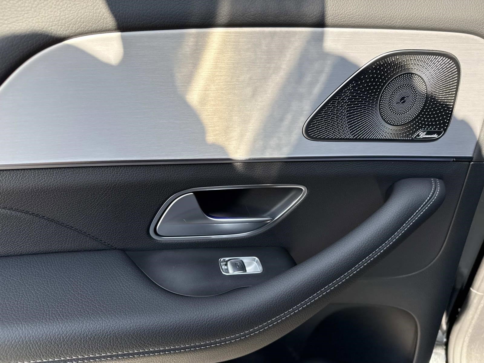 2026 MERCEDES-BENZ GLE-CLASS - Image 15