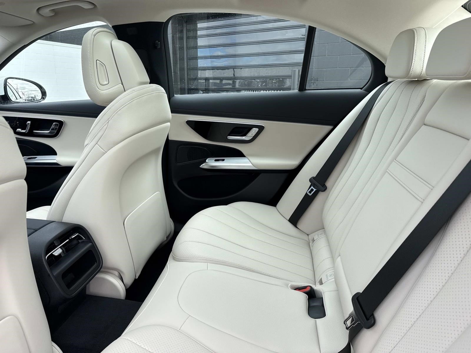 2026 MERCEDES-BENZ E-CLASS - Image 18