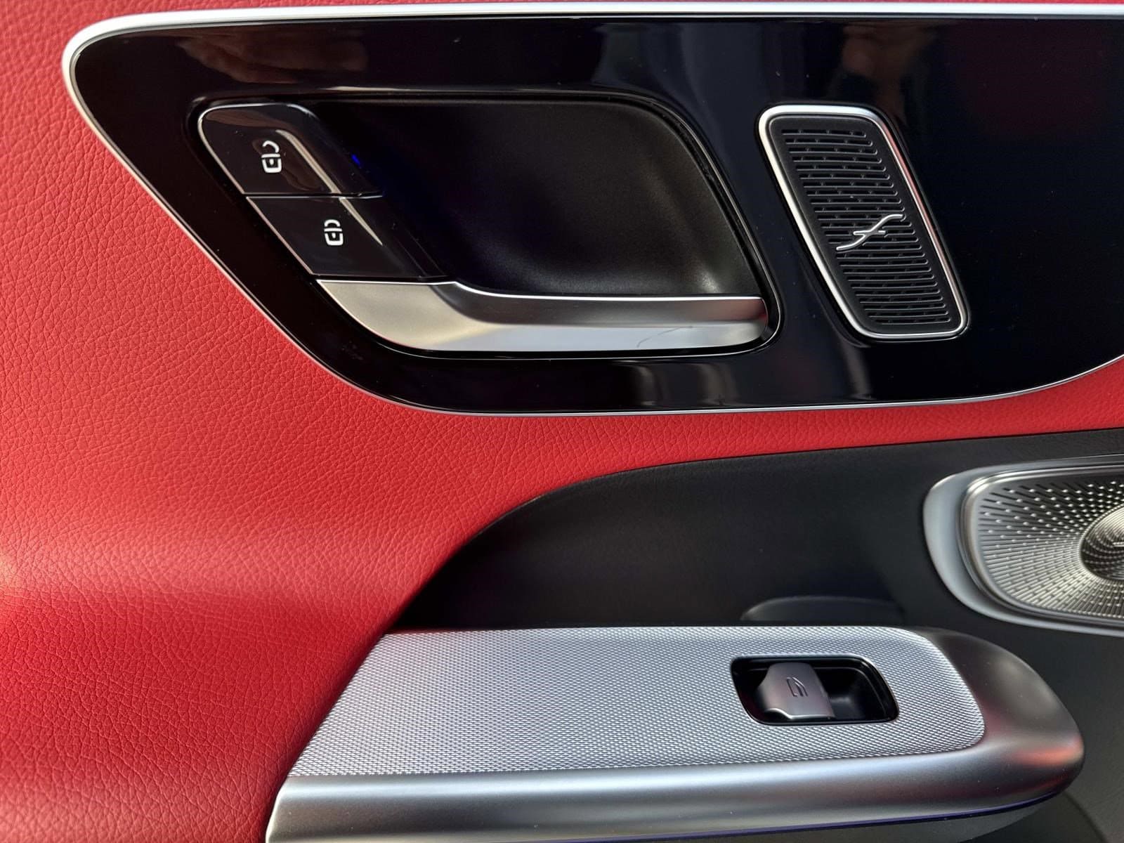 2026 MERCEDES-BENZ GLC-CLASS - Image 16