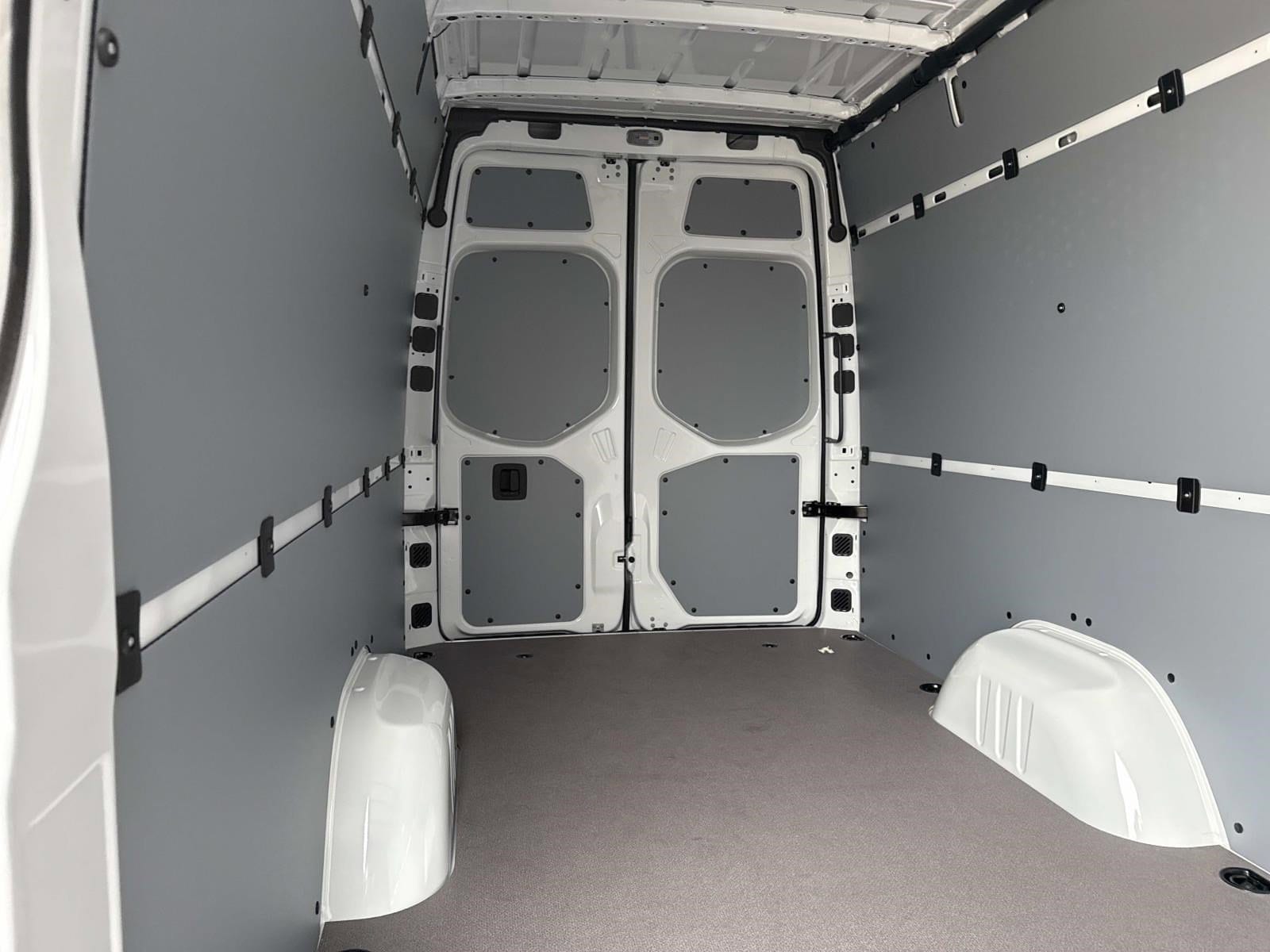 2026 MERCEDES-BENZ SPRINTER - Image 5