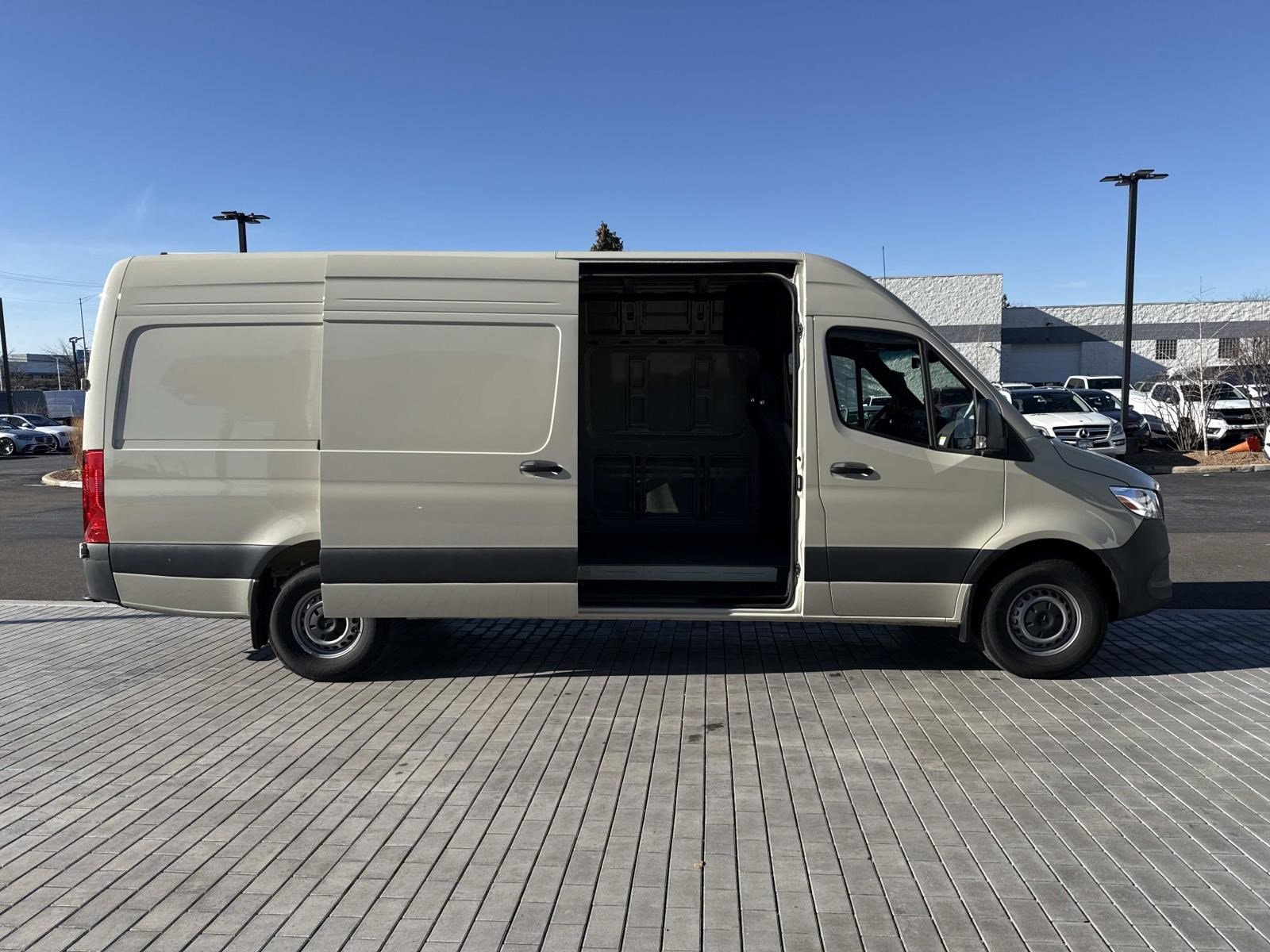 2025 MERCEDES-BENZ SPRINTER - Image 6