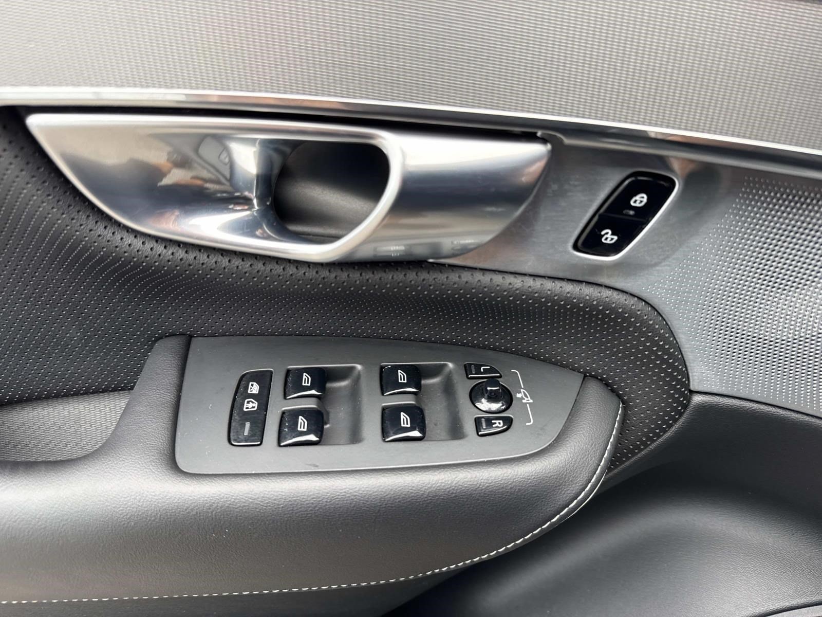 2021 Volvo XC90 R-Design - Photo 26