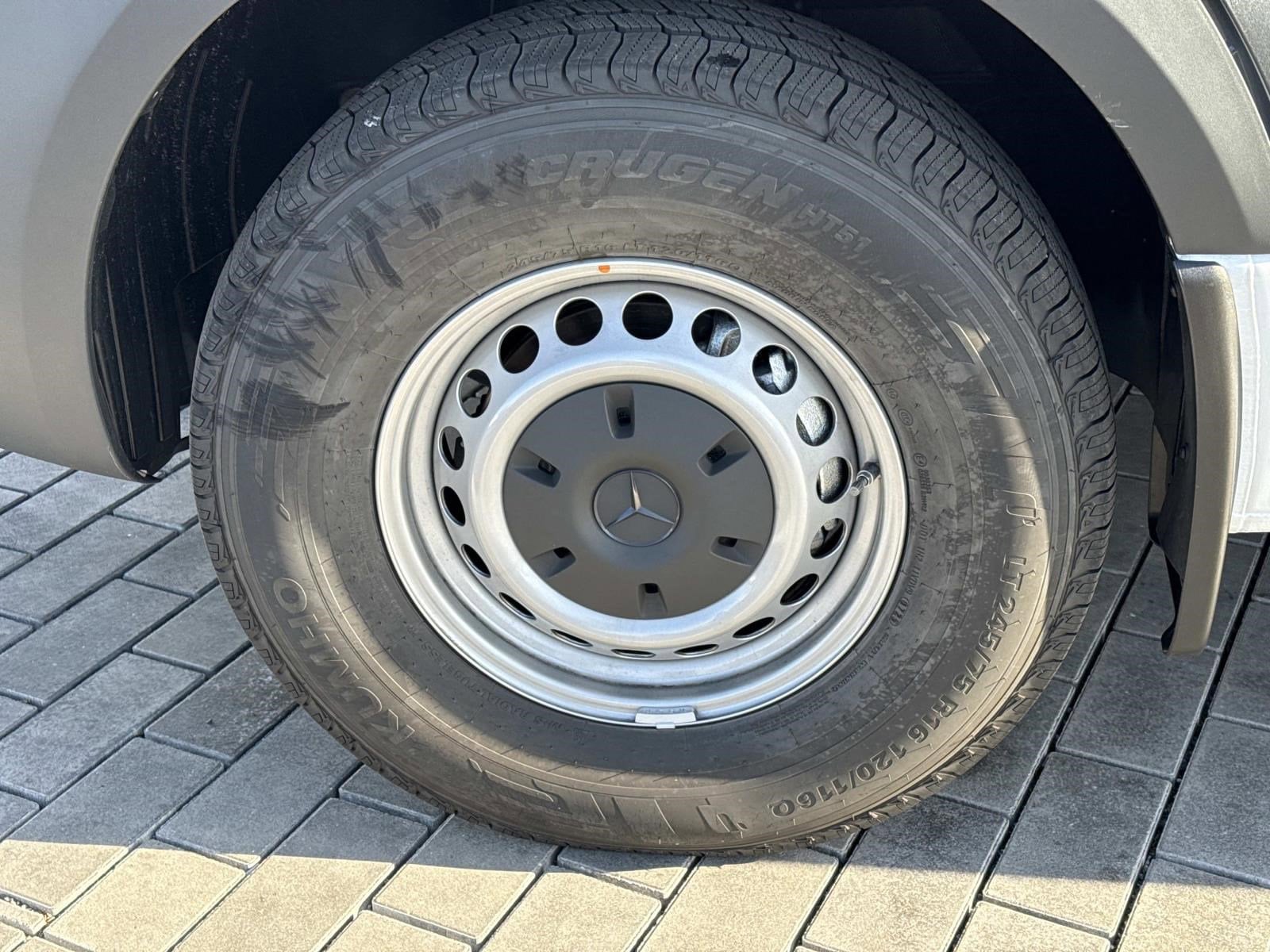 2025 MERCEDES-BENZ SPRINTER - Image 13