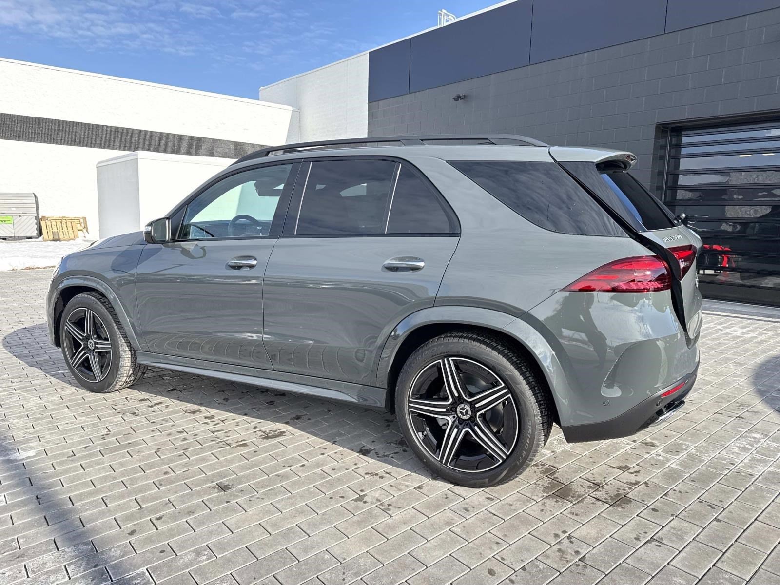 2026 MERCEDES-BENZ GLE-CLASS - Image 11