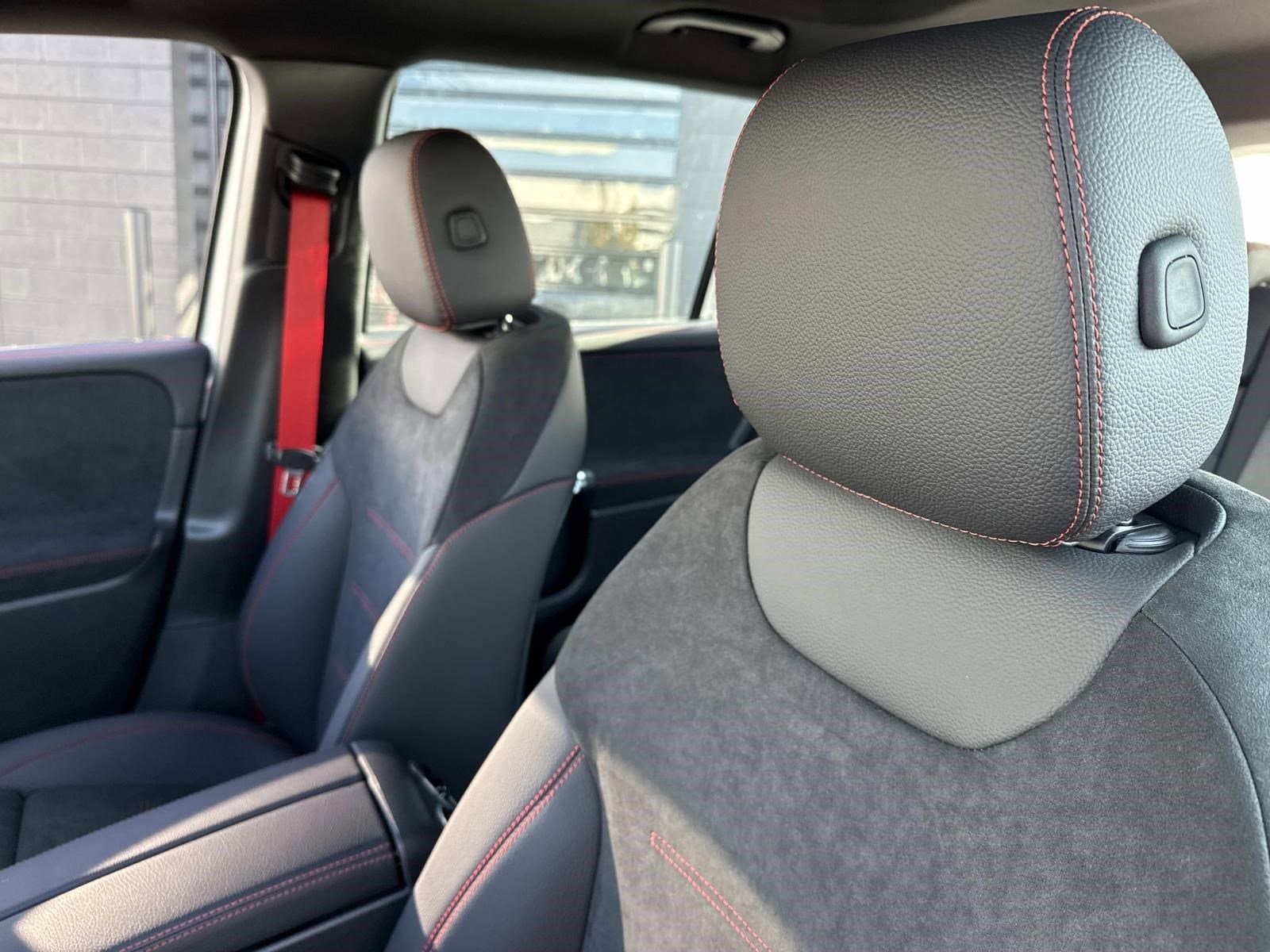 2026 MERCEDES-BENZ GLB-CLASS - Image 29