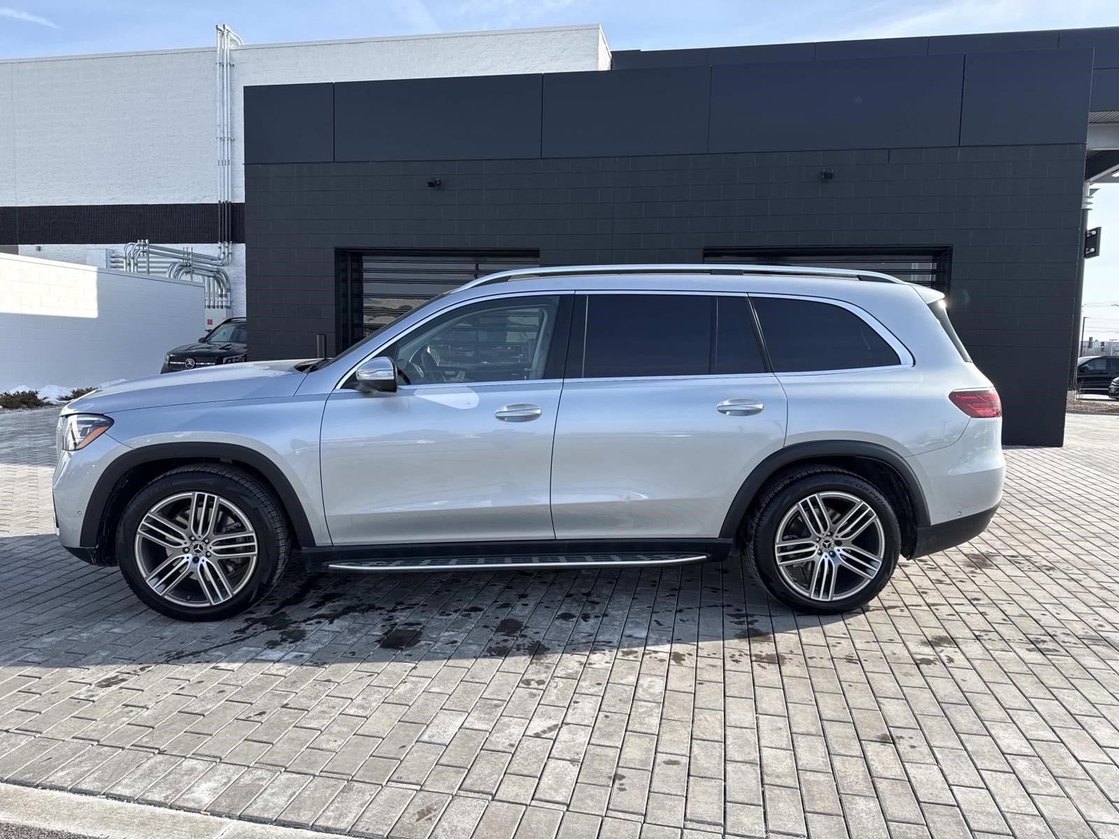 2026 MERCEDES-BENZ GLS-CLASS - Image 2