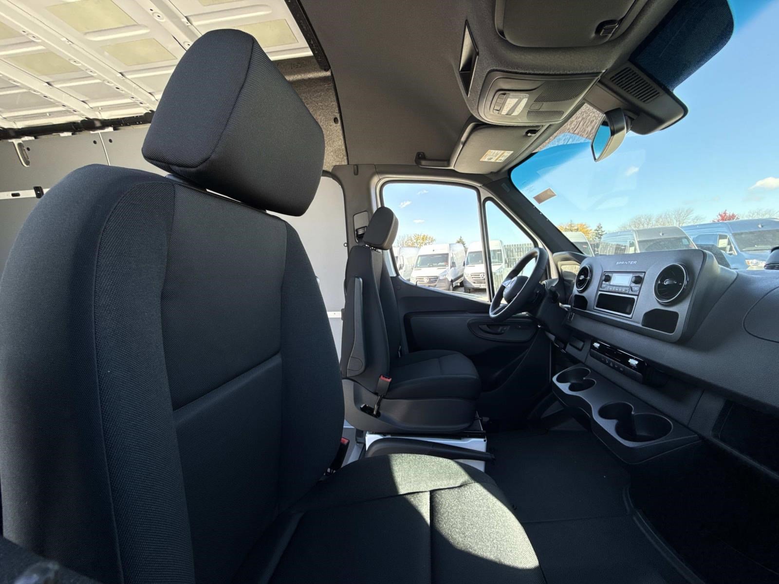 2026 MERCEDES-BENZ SPRINTER - Image 4