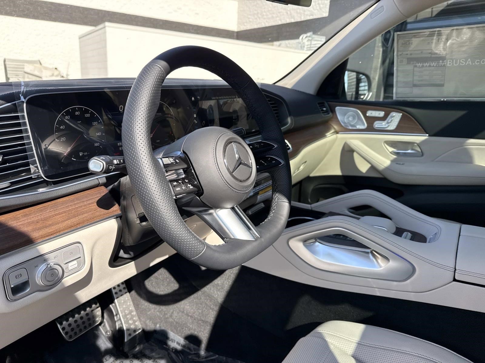 2026 MERCEDES-BENZ GLS-CLASS - Image 33