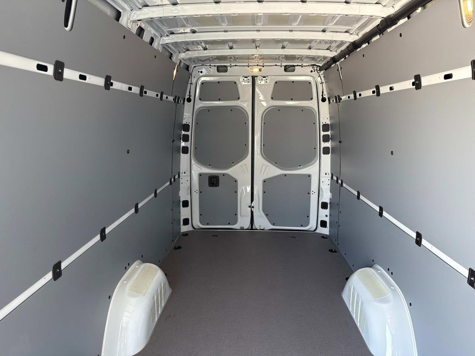 2025 MERCEDES-BENZ SPRINTER - Image 10