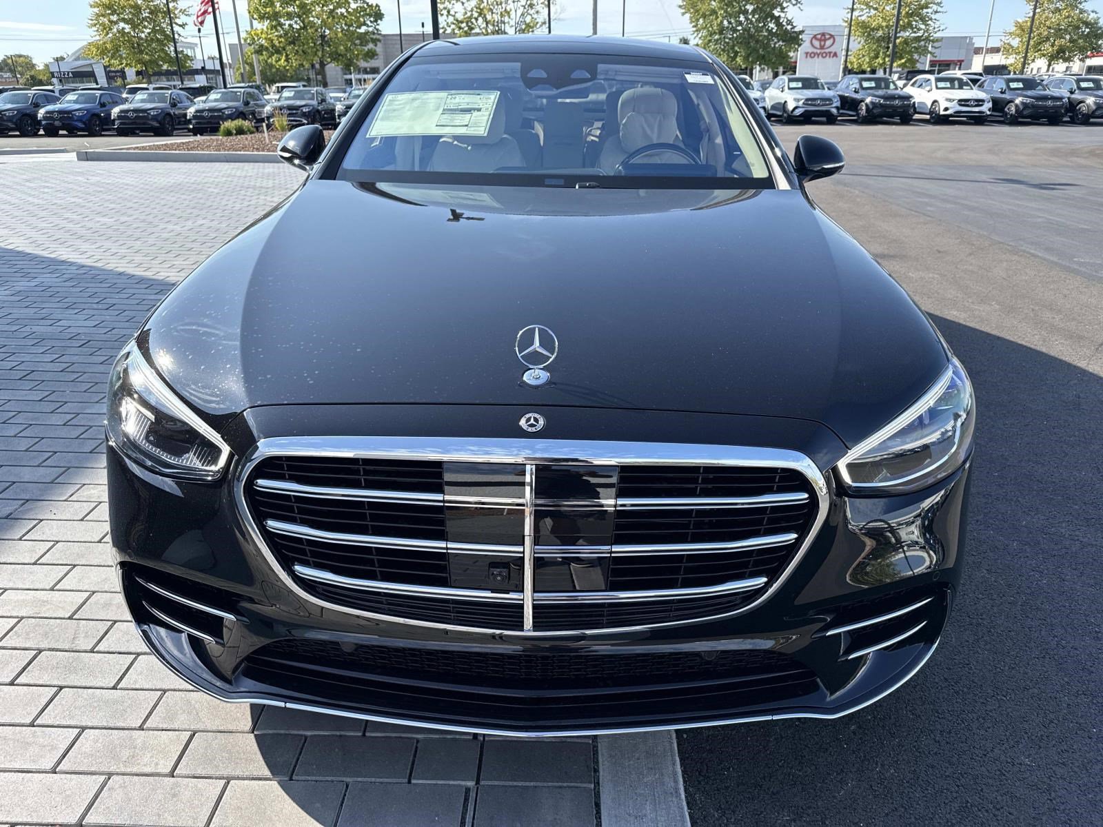2026 Mercedes Benz S 580 4MATIC photo 2