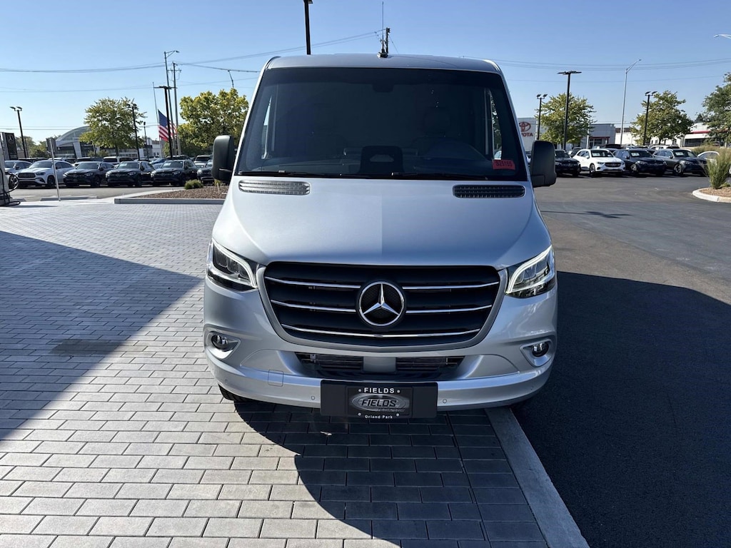 New 2025 Mercedes-Benz Sprinter 2500 Standard Roof 4-Cyl Diesel HO Van Cargo Van