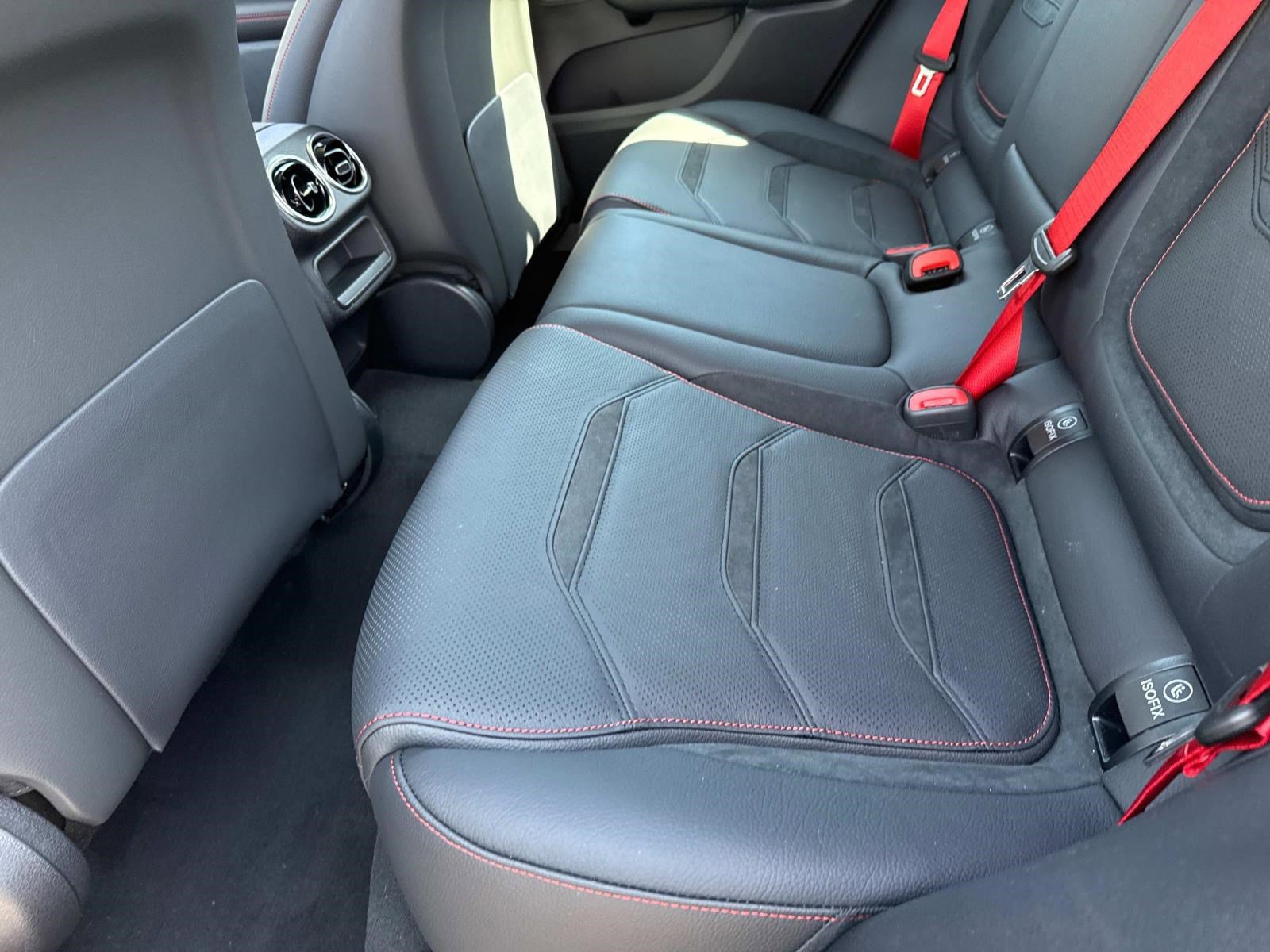 2026 MERCEDES-BENZ GLC-CLASS - Image 18