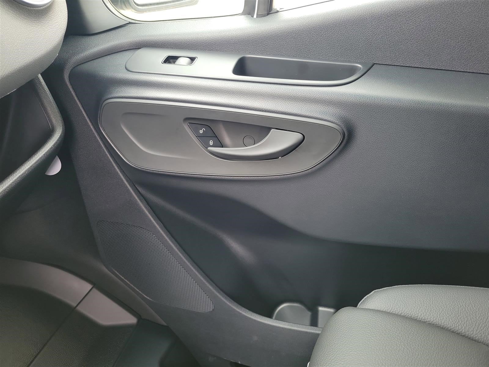2025 MERCEDES-BENZ SPRINTER - Image 21