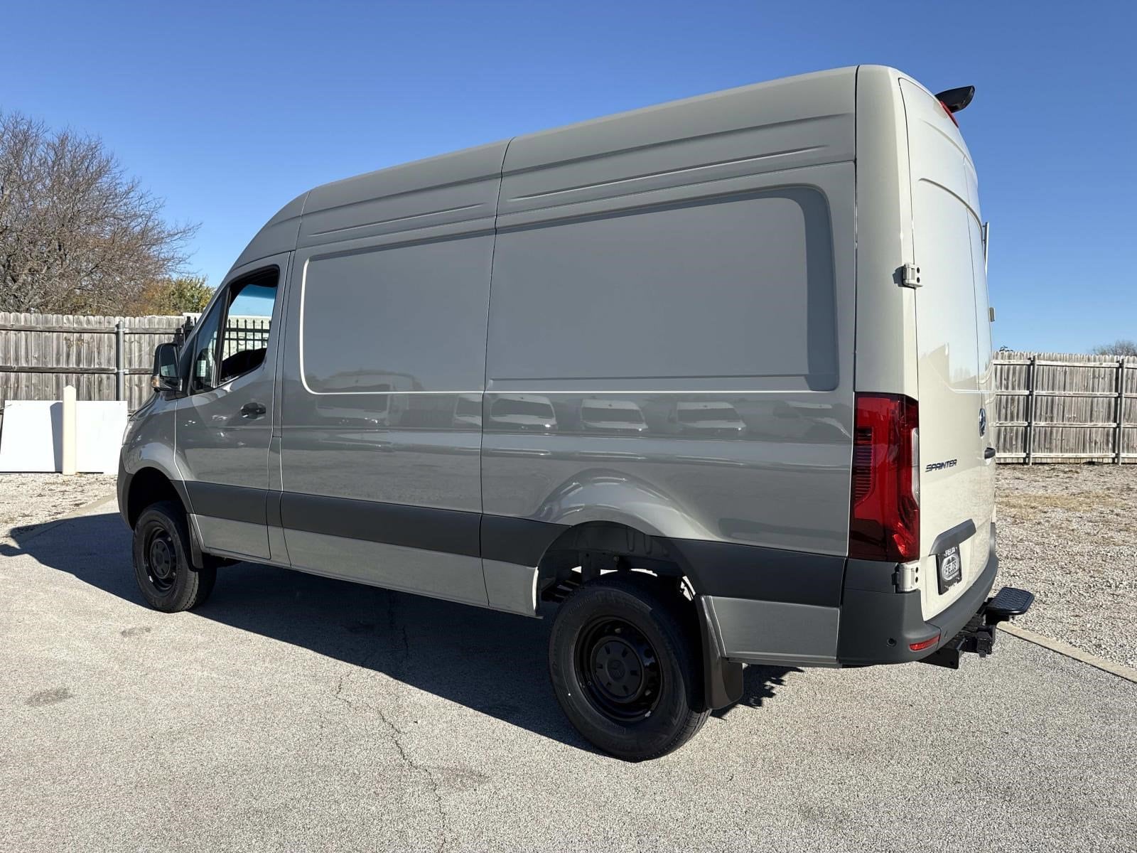 2026 MERCEDES-BENZ SPRINTER - Image 11