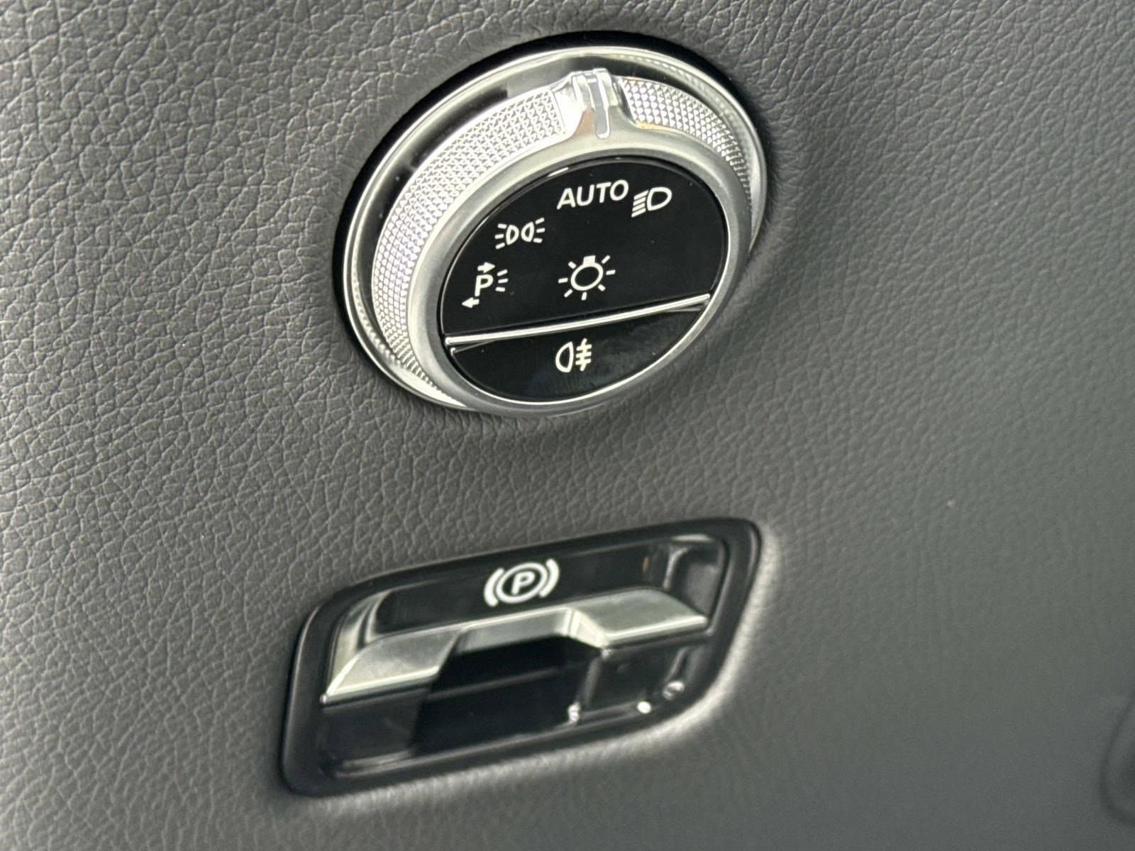 2026 MERCEDES-BENZ GLC-CLASS - Image 33