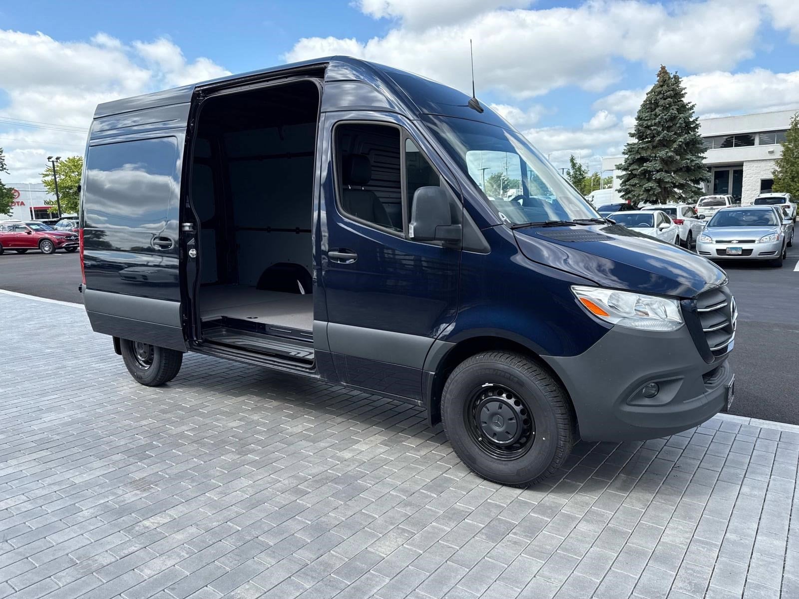 2025 MERCEDES-BENZ SPRINTER - Image 3