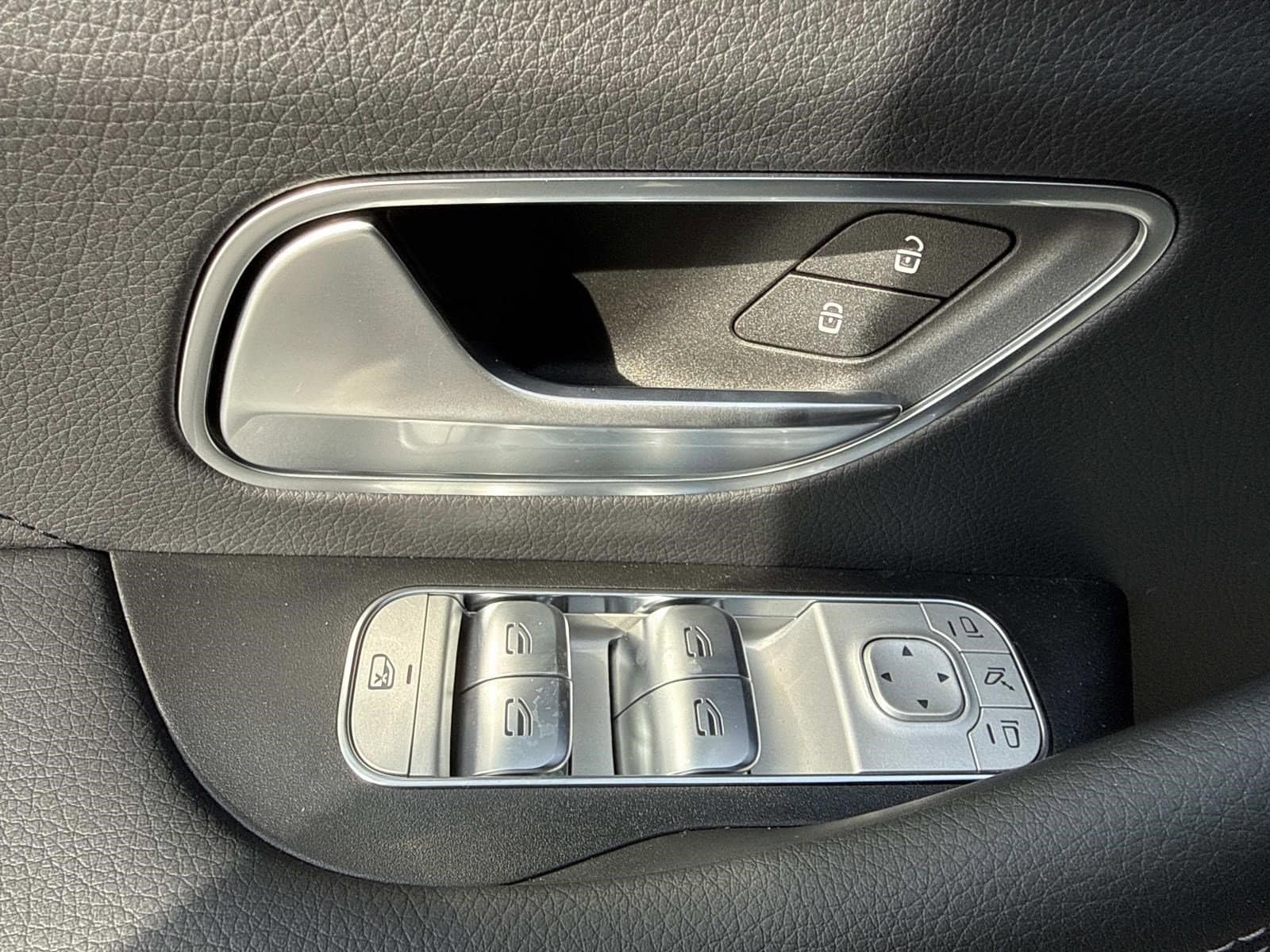 2026 MERCEDES-BENZ GLS-CLASS - Image 30