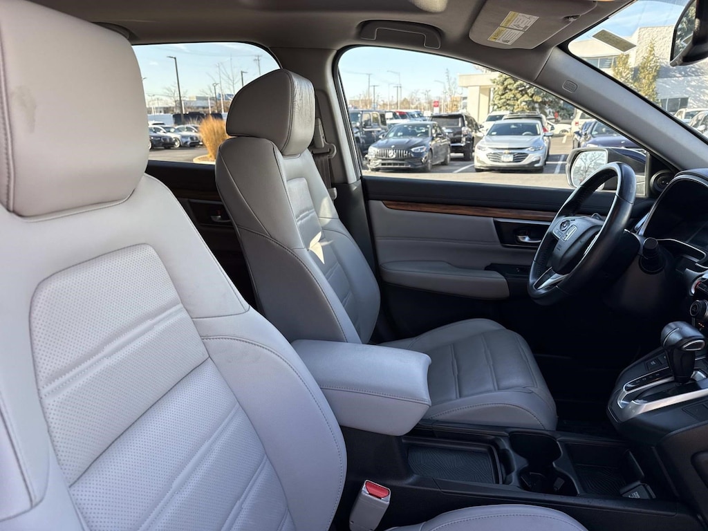 Used 2019 Honda CR-V Touring 2WD SUV