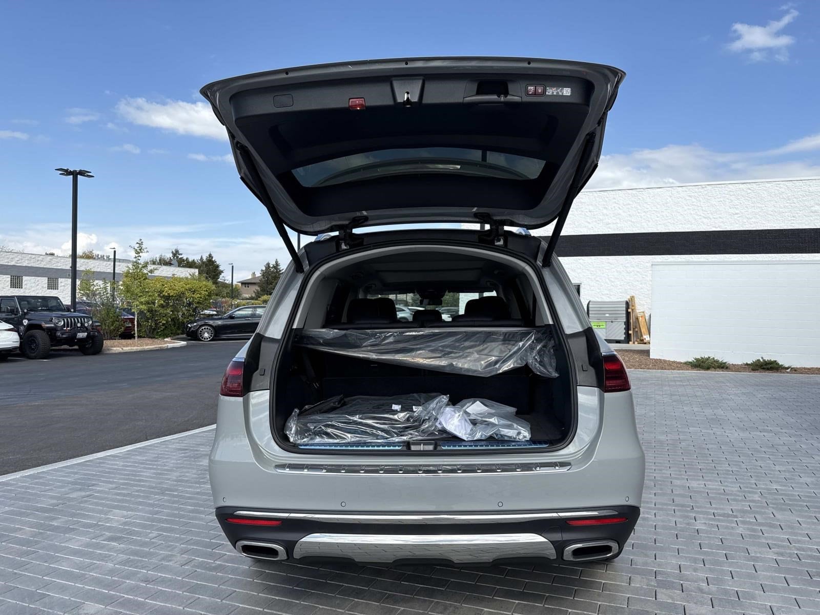 2026 MERCEDES-BENZ GLS-CLASS - Image 13