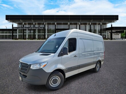 2025 Mercedes-Benz Sprinter 2500 Standard Roof 4-Cyl Diesel Van Cargo Van