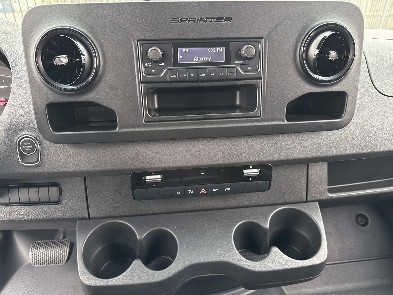 2025 MERCEDES-BENZ SPRINTER - Image 25