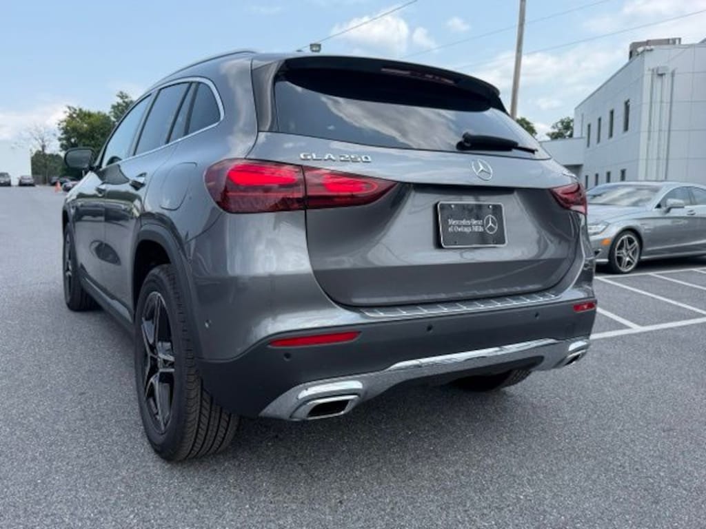 New 2026 Mercedes-Benz GLA 4MATIC SUV