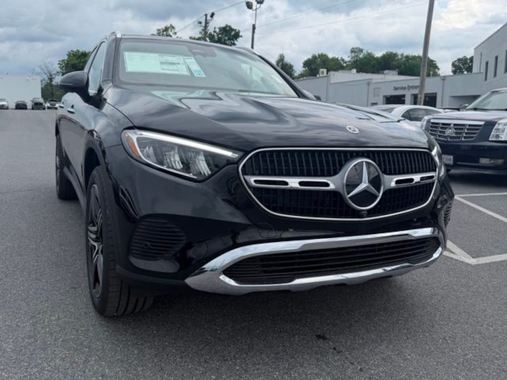 New 2026 Mercedes-Benz GLC 300 4MATIC SUV