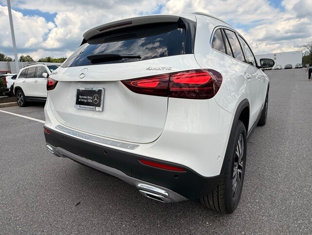 2025 Mercedes Benz GLA 250 4MATIC photo 2
