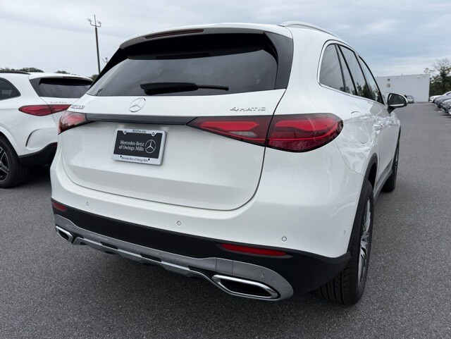 2026 Mercedes Benz GLC 300 4MATIC photo 2