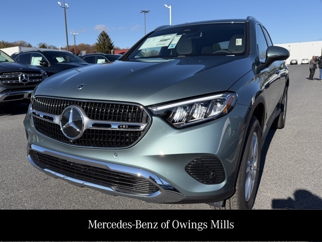 2026 Mercedes-Benz GLC Base's photo