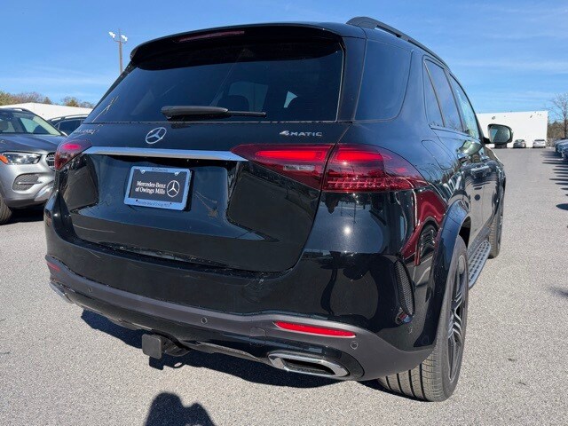 2026 Mercedes Benz GLE 450 4MATIC photo 3